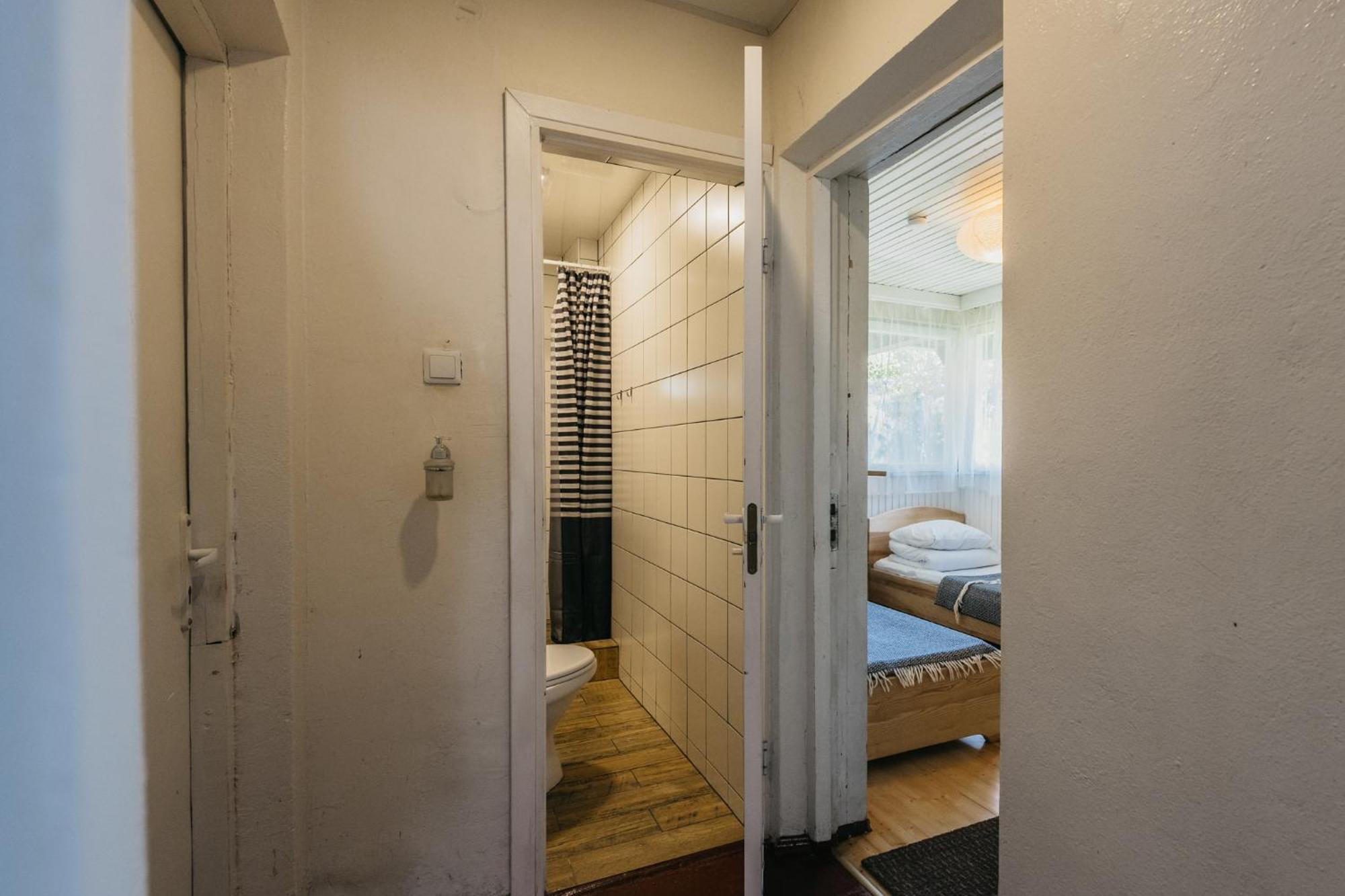 Guboja Hotel Nida Værelse billede