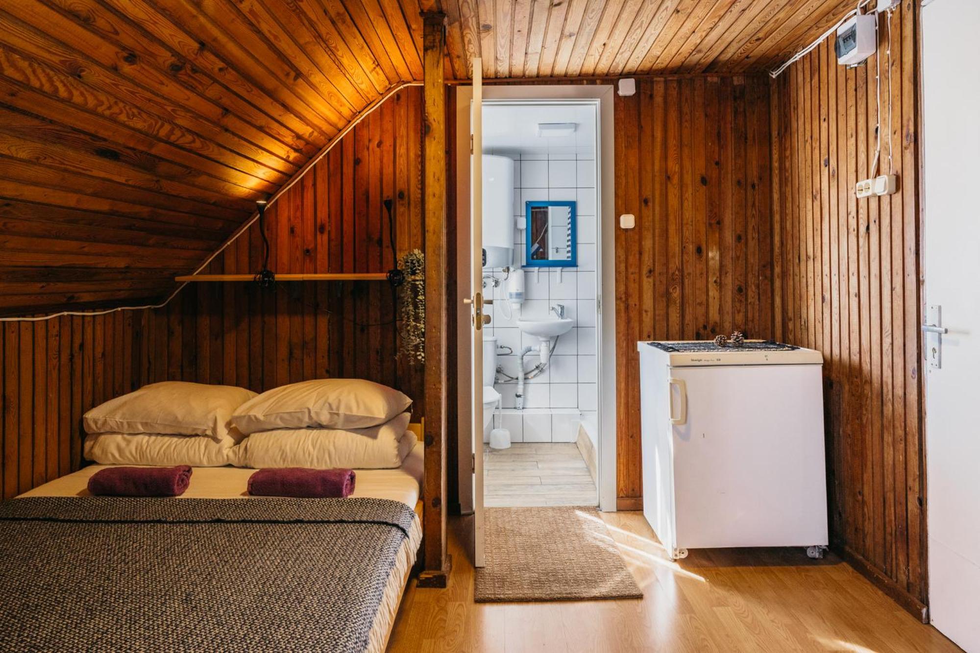 Guboja Hotel Nida Værelse billede